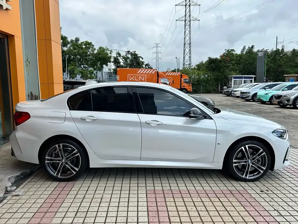 BMW 1 Series — фото 2
