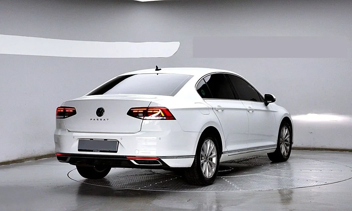Volkswagen Passat — фото 2