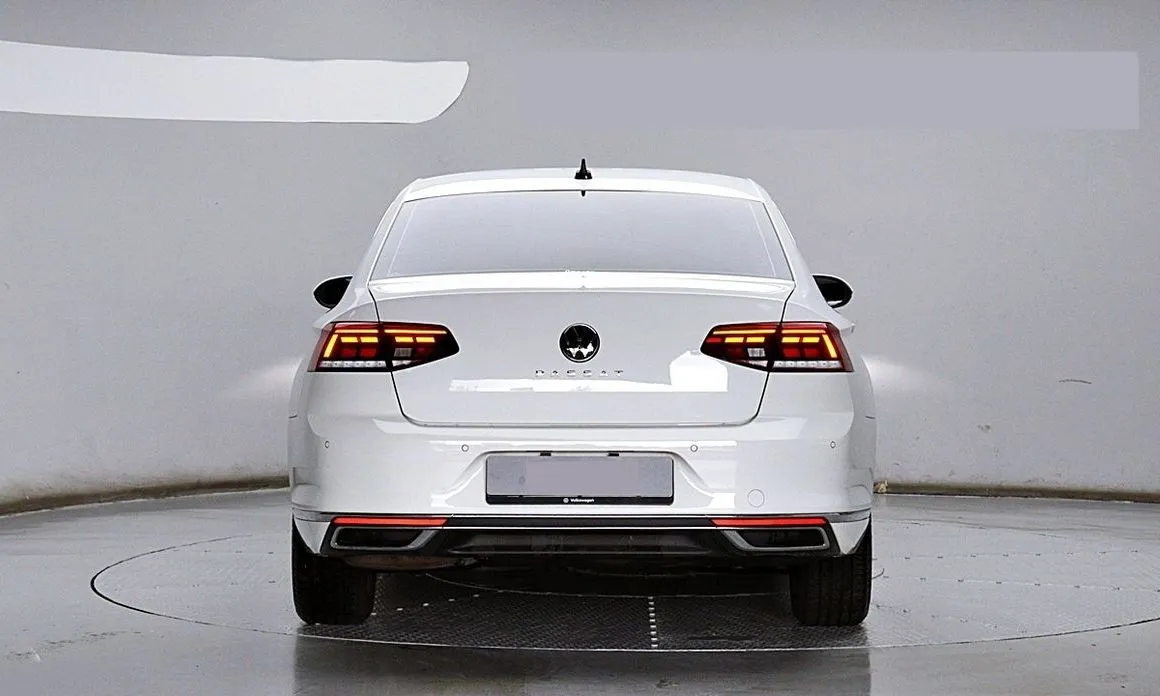 Volkswagen Passat — фото 3