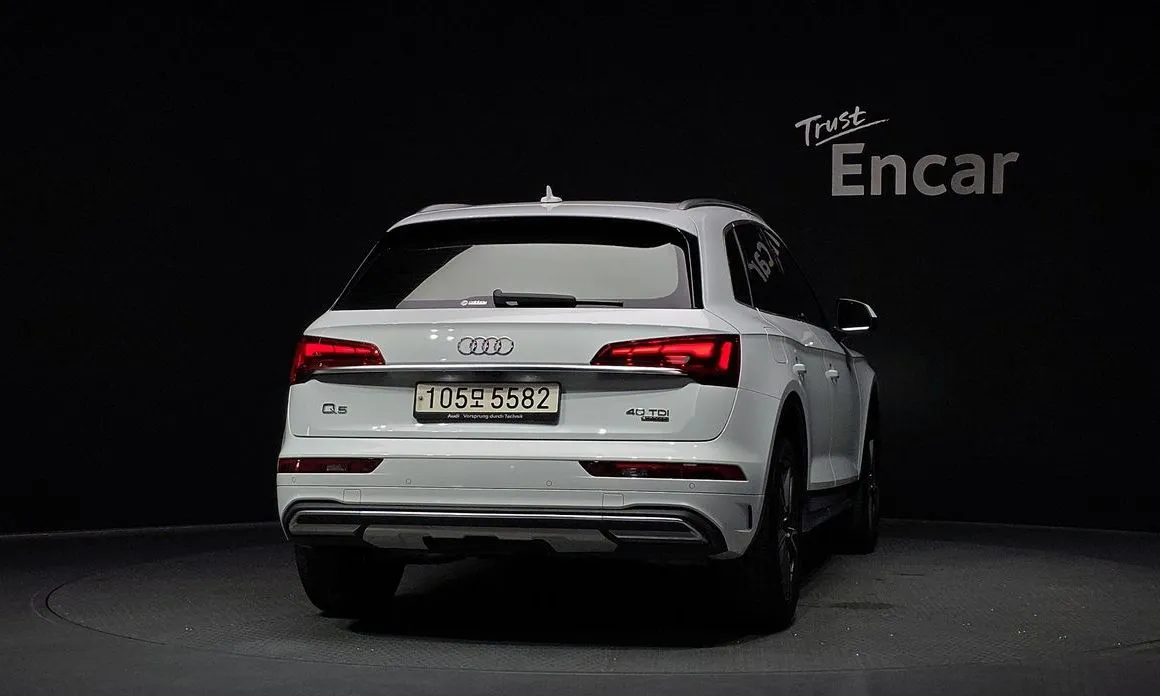 Audi Q5 — фото 9
