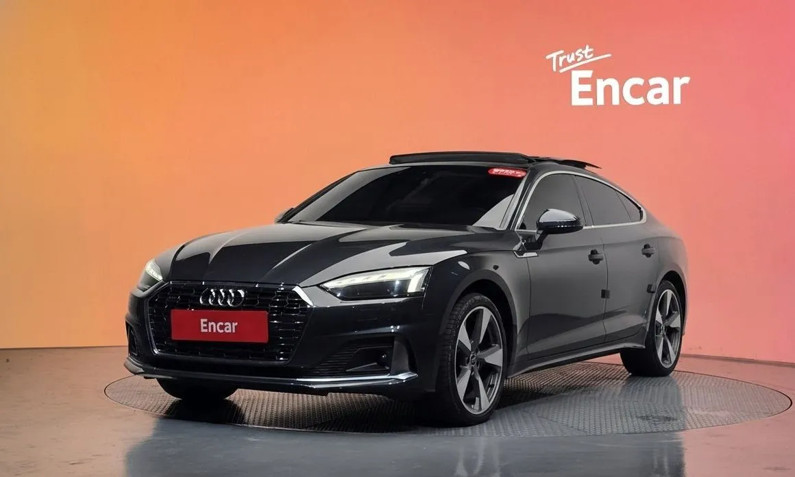 Audi A5 — фото 1