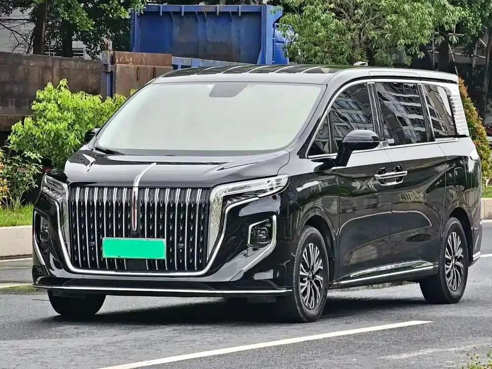 Hongqi HQ9 PHEV — фото 1