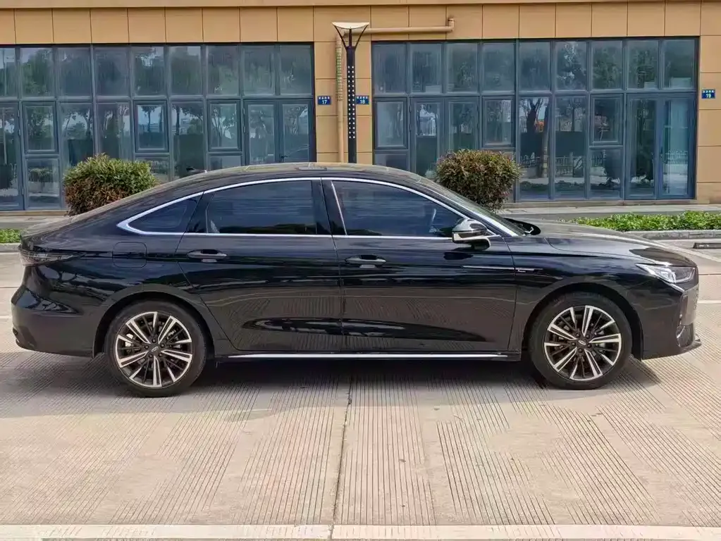 Chery Arrizo 8 PRO — фото 9