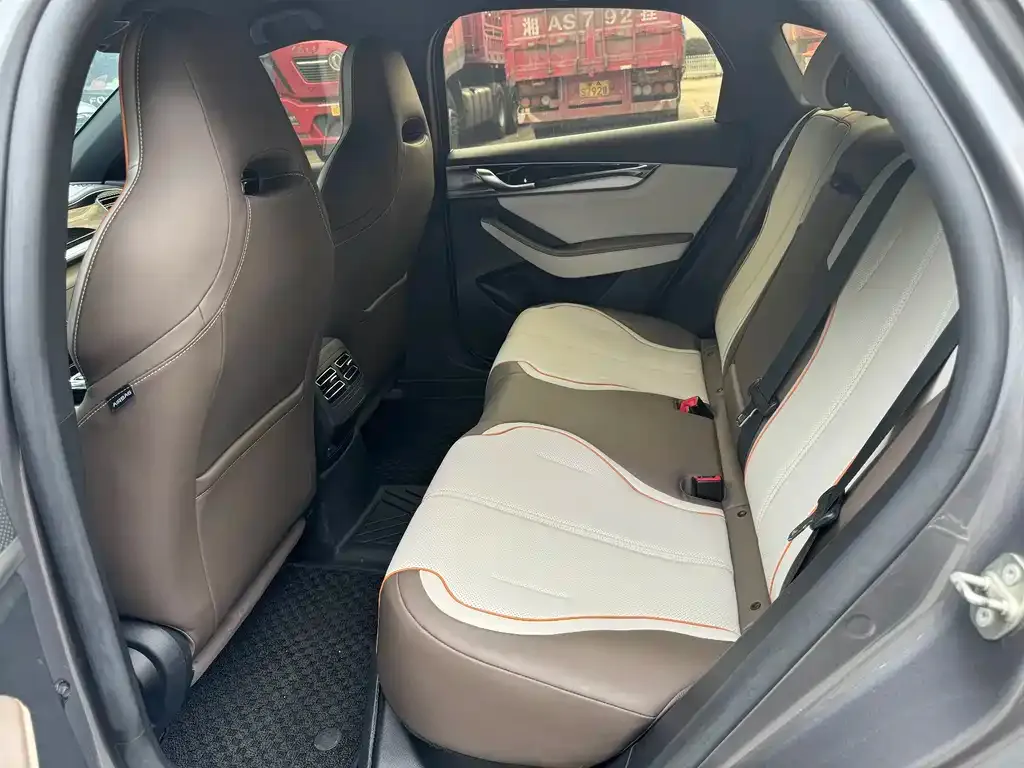BYD Qin PLUS — фото 4