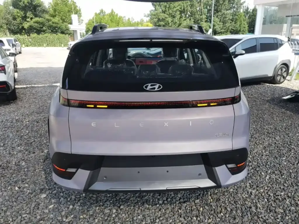 Hyundai EO — фото 10