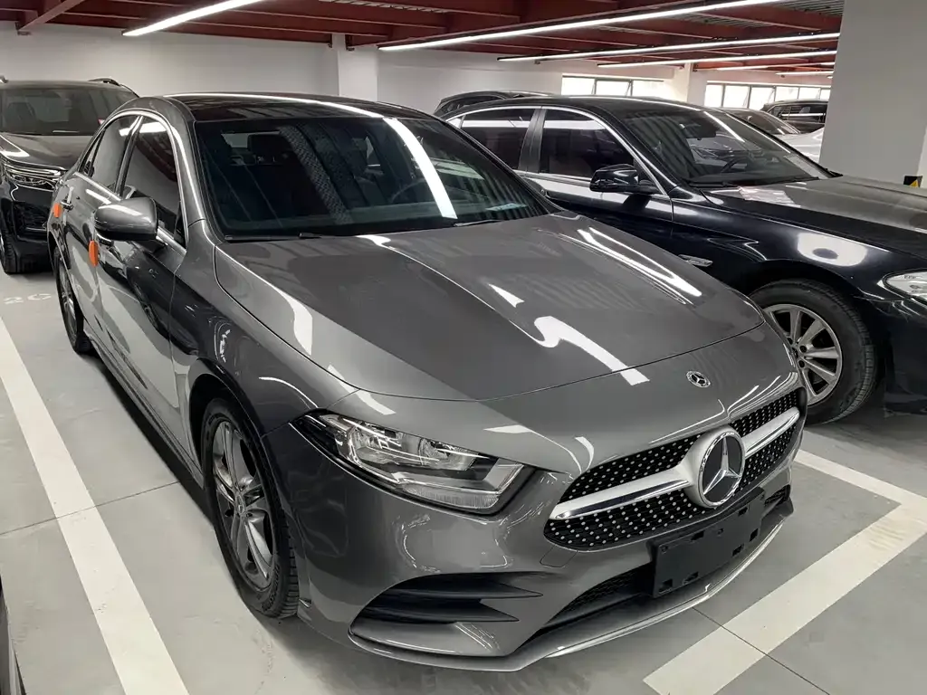 Mercedes-Benz A-Class — фото 9