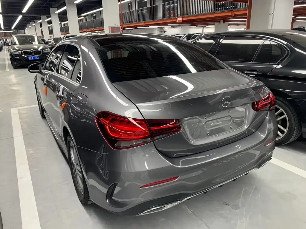 Mercedes-Benz A-Class — фото 10