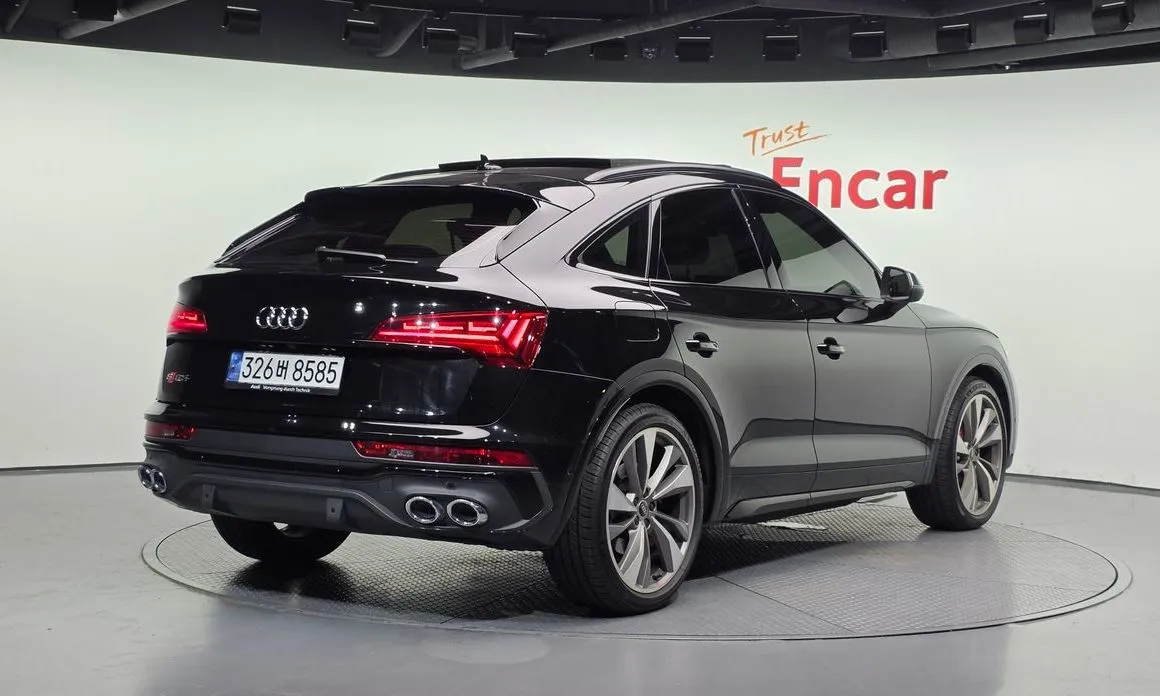 Audi SQ5 — фото 10