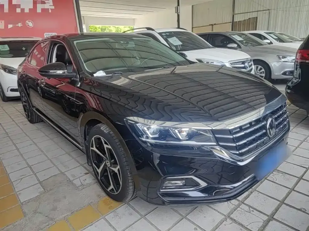Volkswagen Passat — фото 2