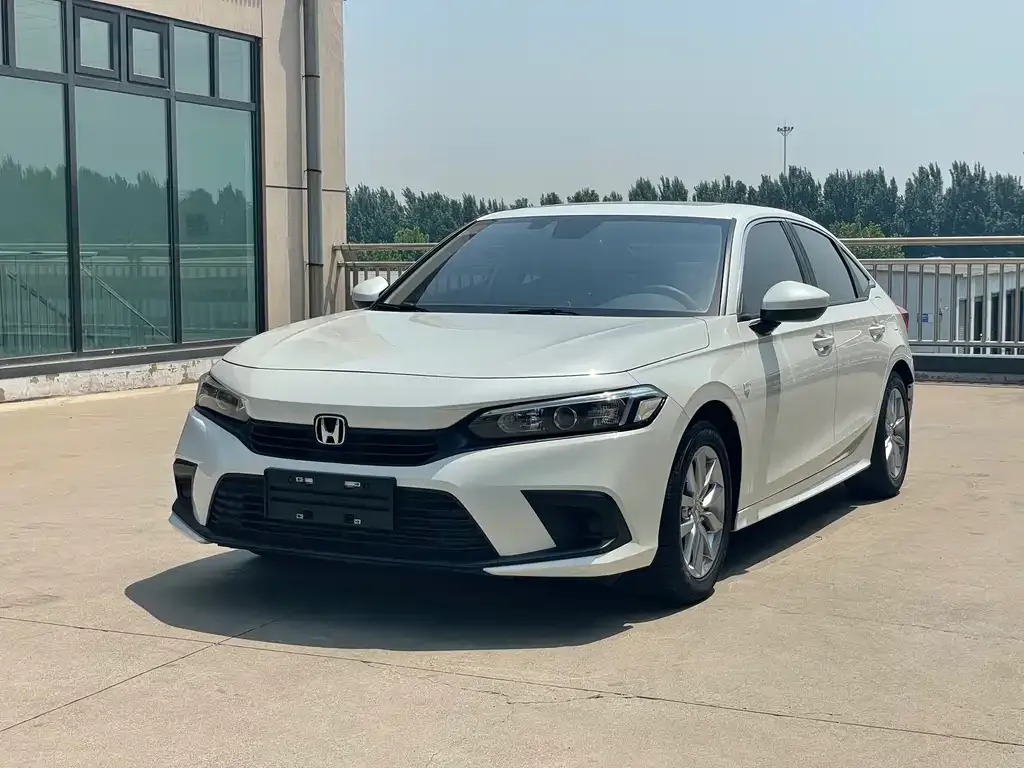 Honda Civic — фото 1