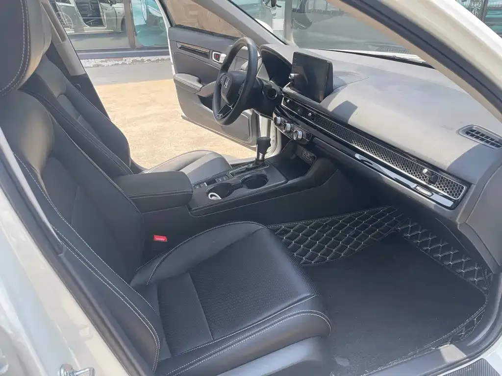 Honda Civic — фото 9