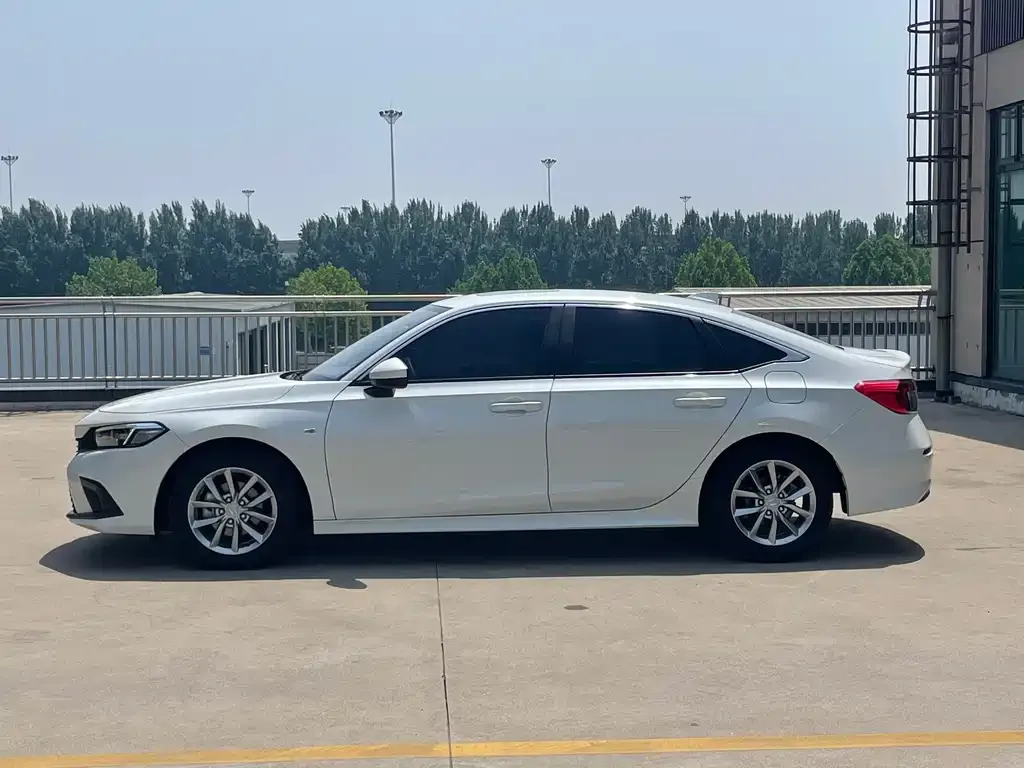 Honda Civic — фото 6