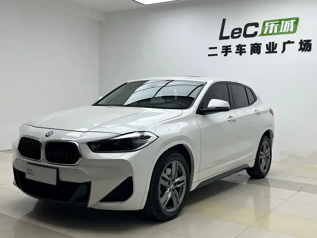 BMW X2 — фото 10