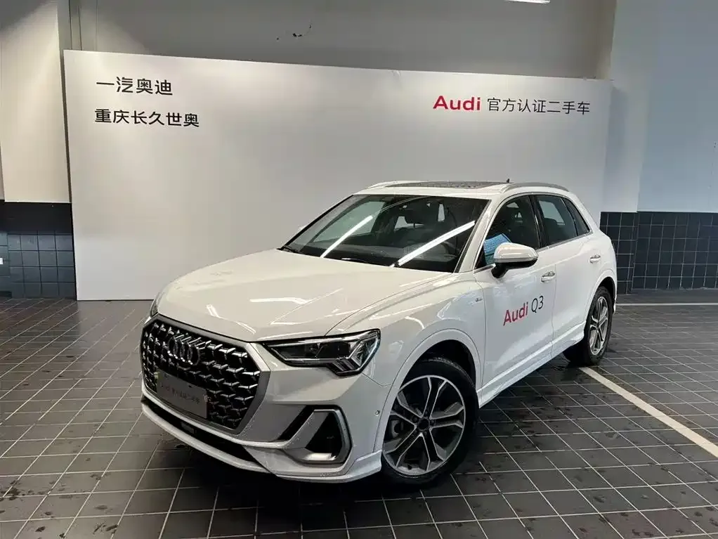 Audi Q3 — фото 1
