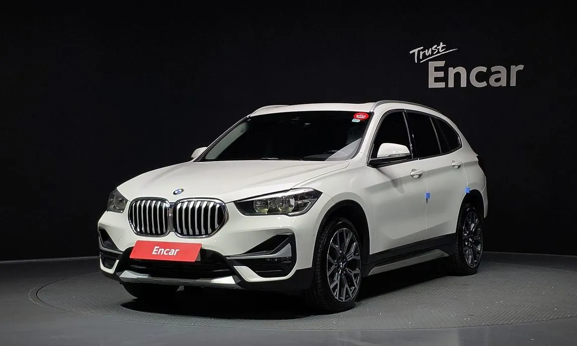 BMW X1 — фото 1