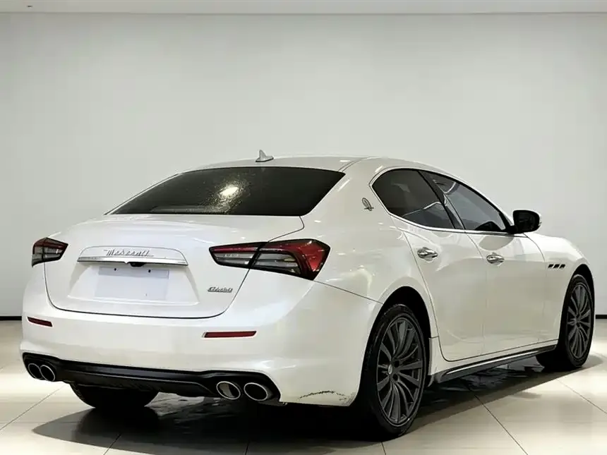Maserati Ghibli — фото 2