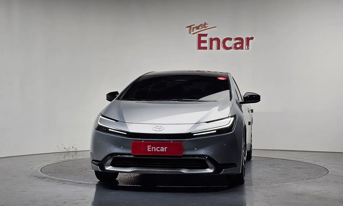 Toyota Prius — фото 3