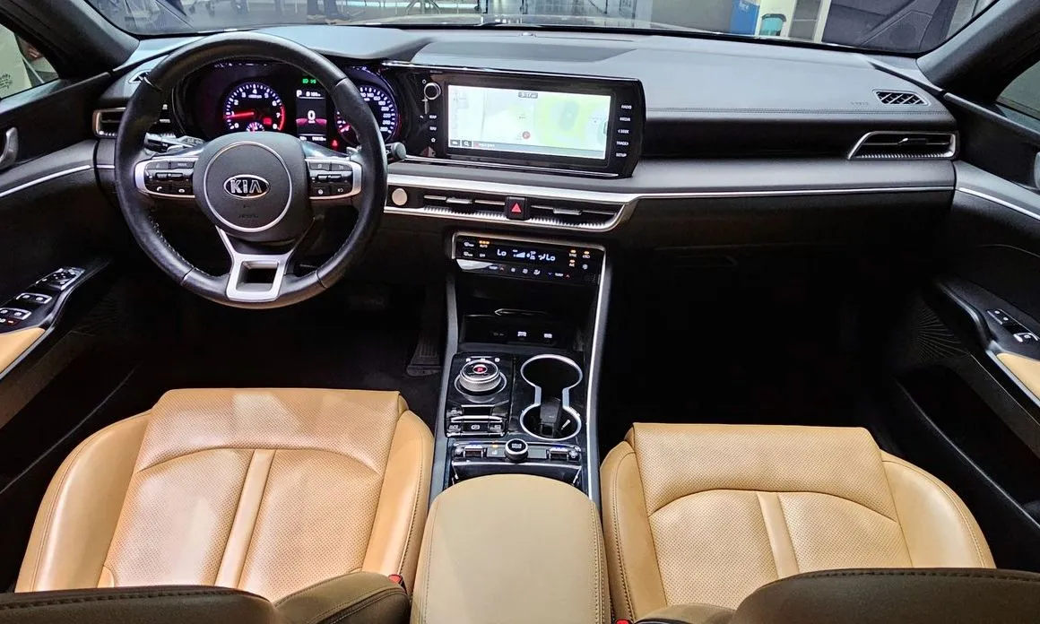 Kia K5 — фото 6