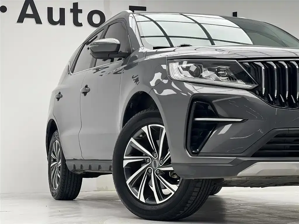 Geely Vision X6 — фото 9
