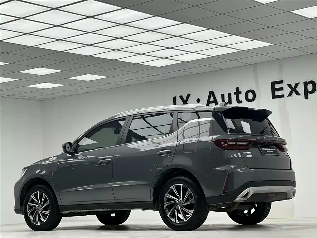 Geely Vision X6 — фото 4