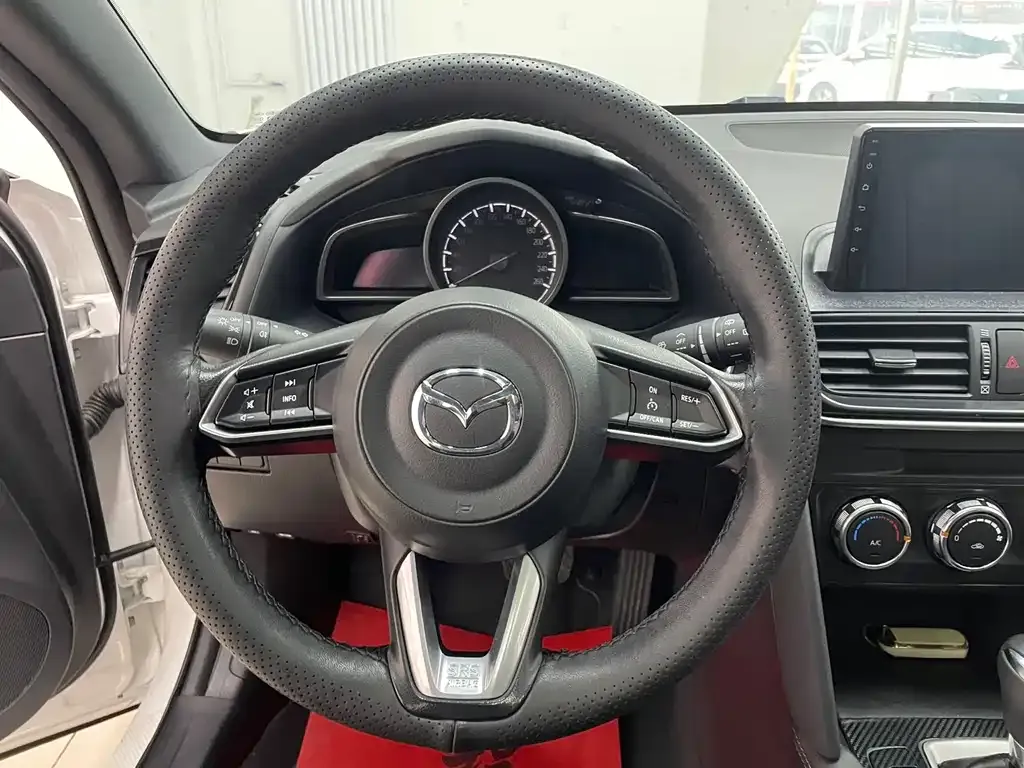 Mazda CX-4 — фото 5