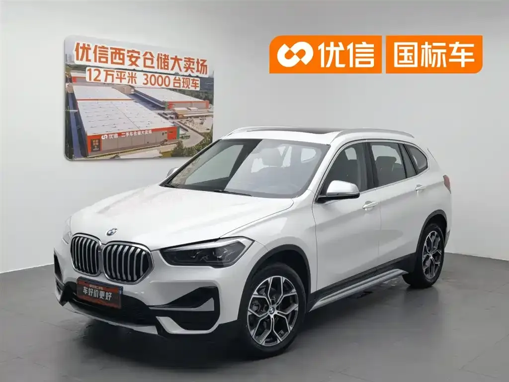 BMW X1 — фото 1