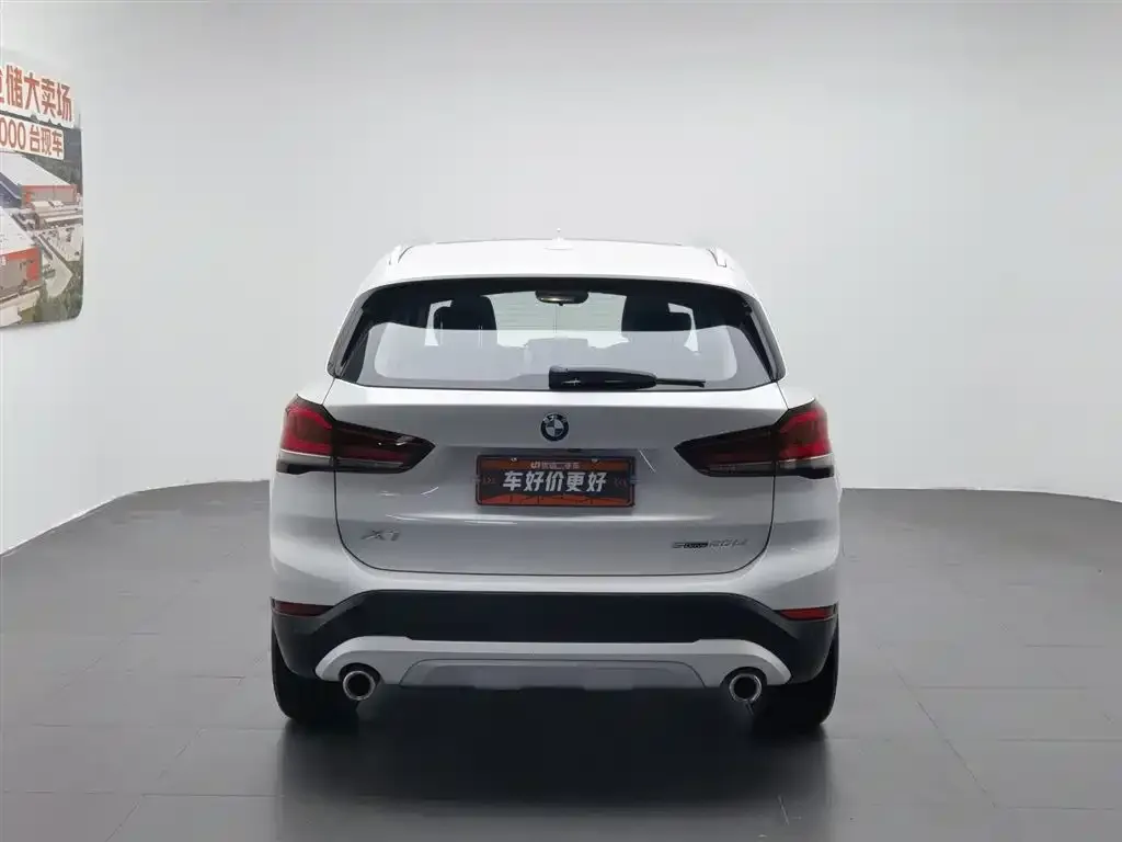BMW X1 — фото 2