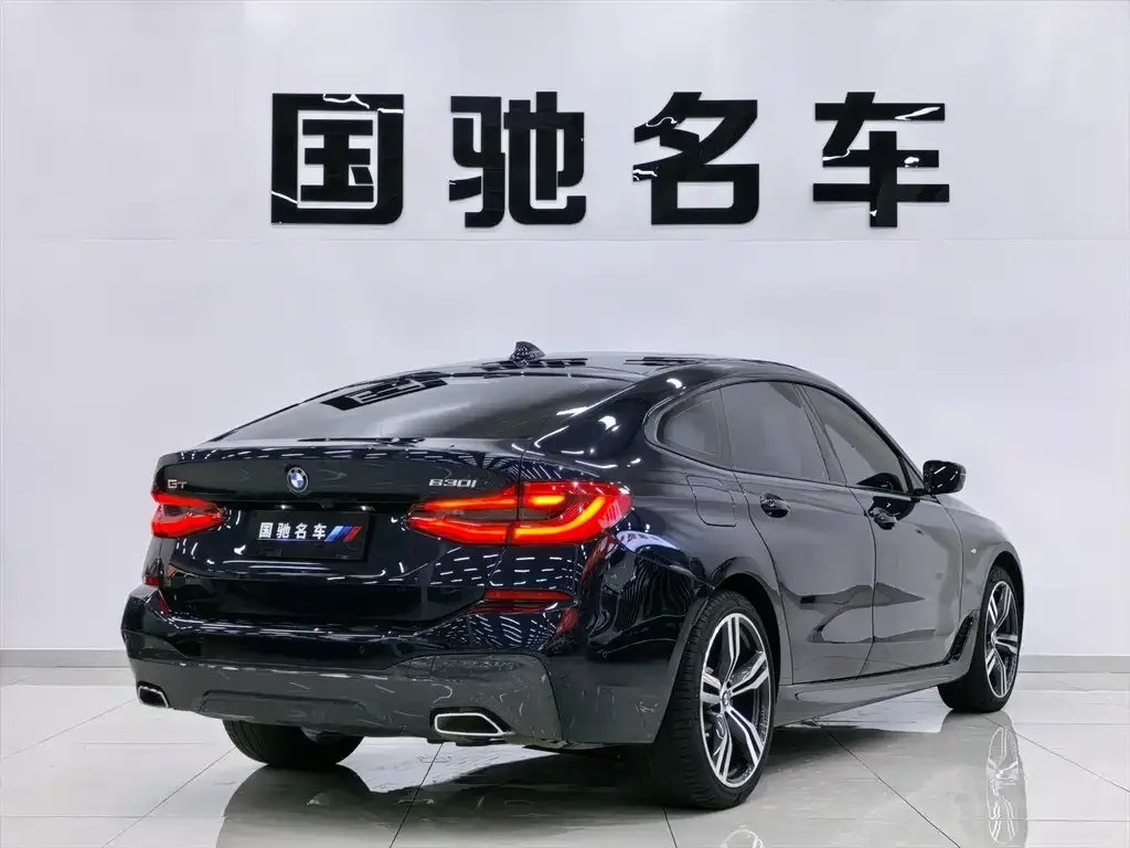 BMW 6 Series GT — фото 10