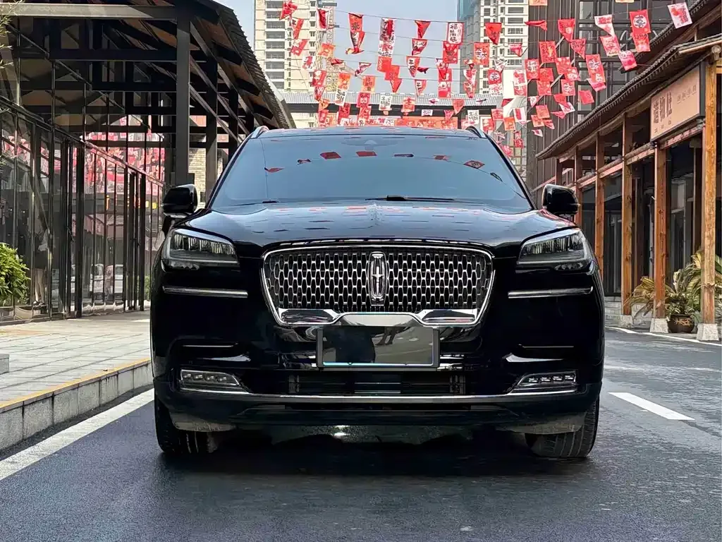 Lincoln Aviator — фото 3