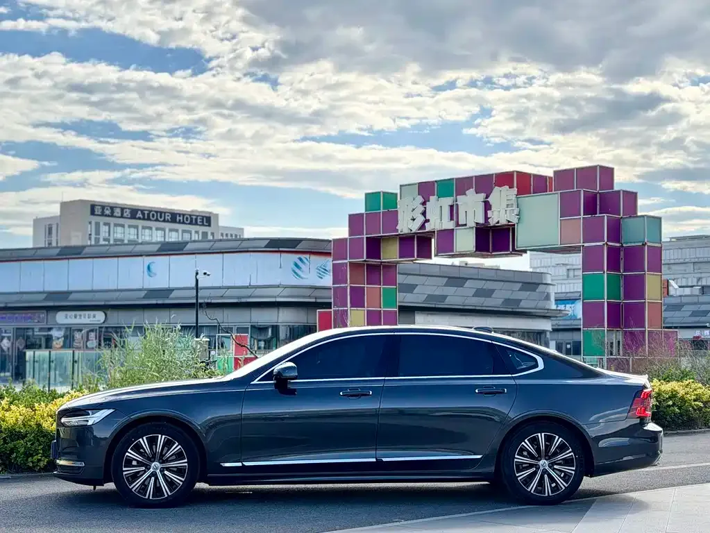 Volvo S90 — фото 8