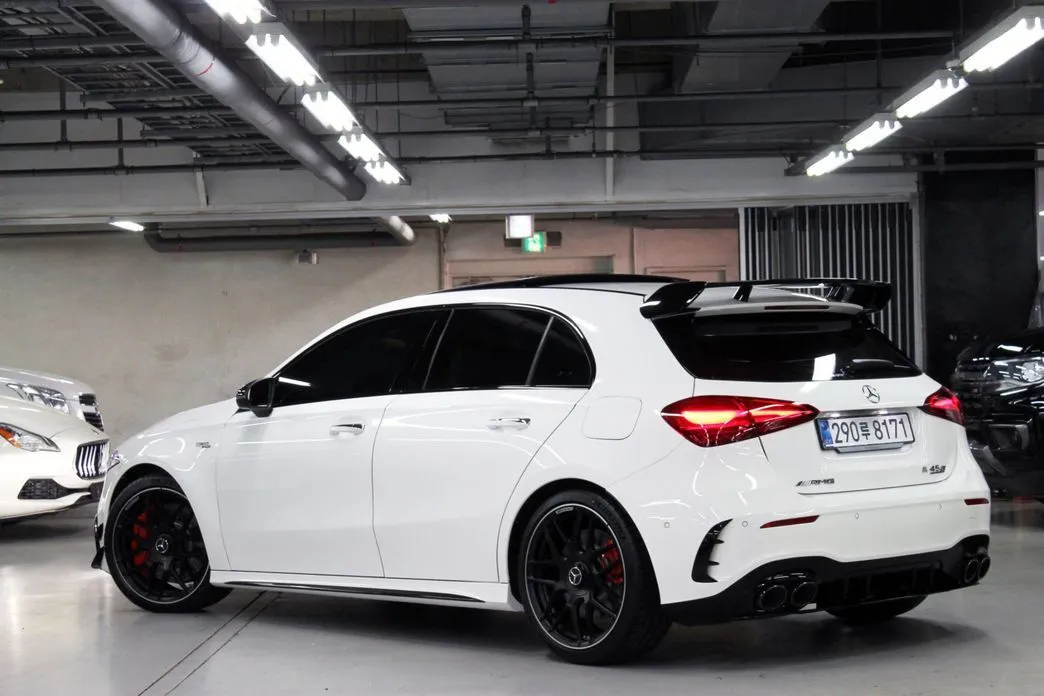 Mercedes-Benz A-Class — фото 9