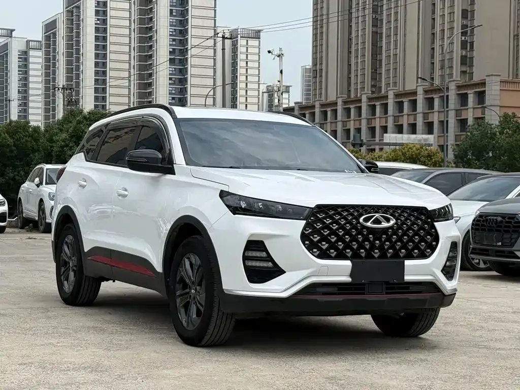 Chery Tiggo 7 — фото 8