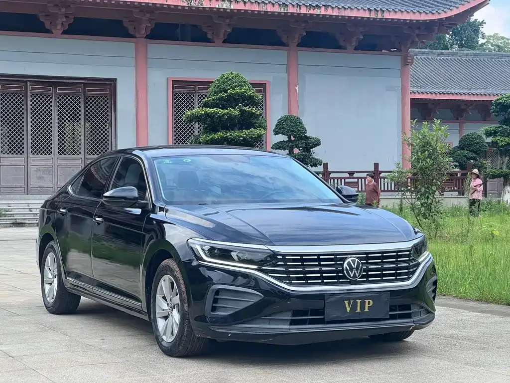 Volkswagen Passat — фото 5