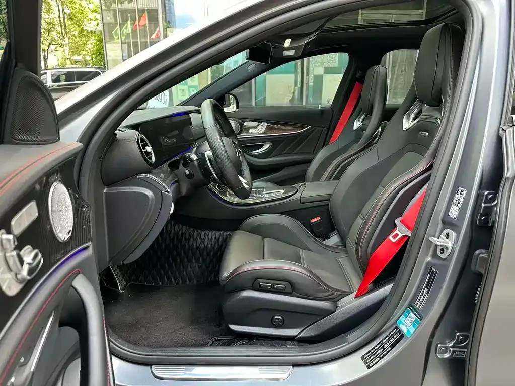 Mercedes-Benz E-Class AMG — фото 2