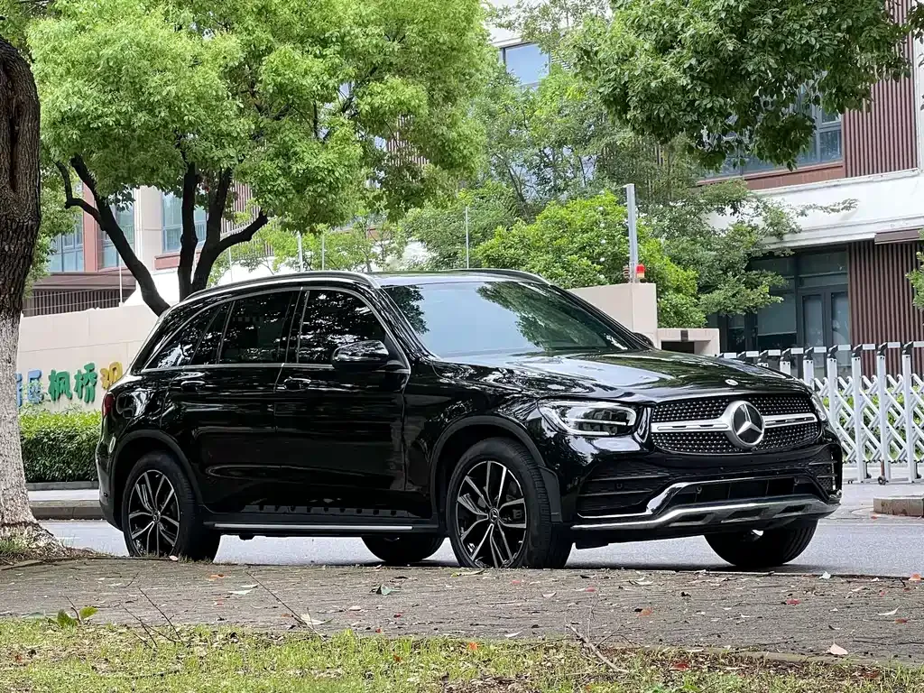 Mercedes-Benz GLC — фото 6