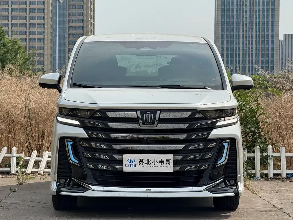 Toyota Vellfire — фото 6
