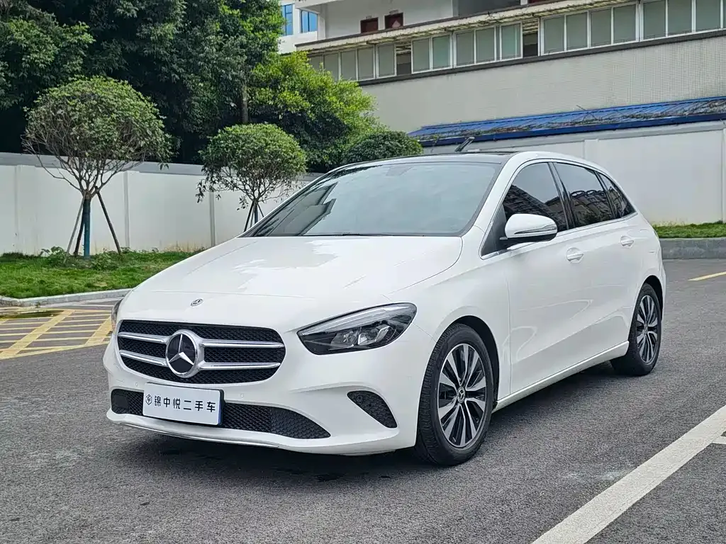 Mercedes-Benz B-Class — фото 1