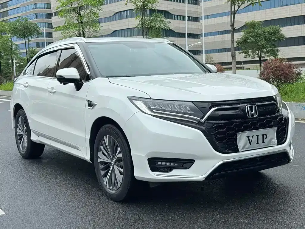 Honda UR-V — фото 1