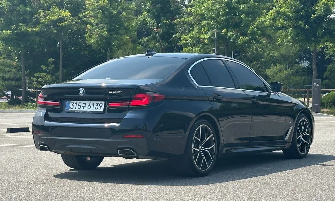BMW 5-Series — фото 10