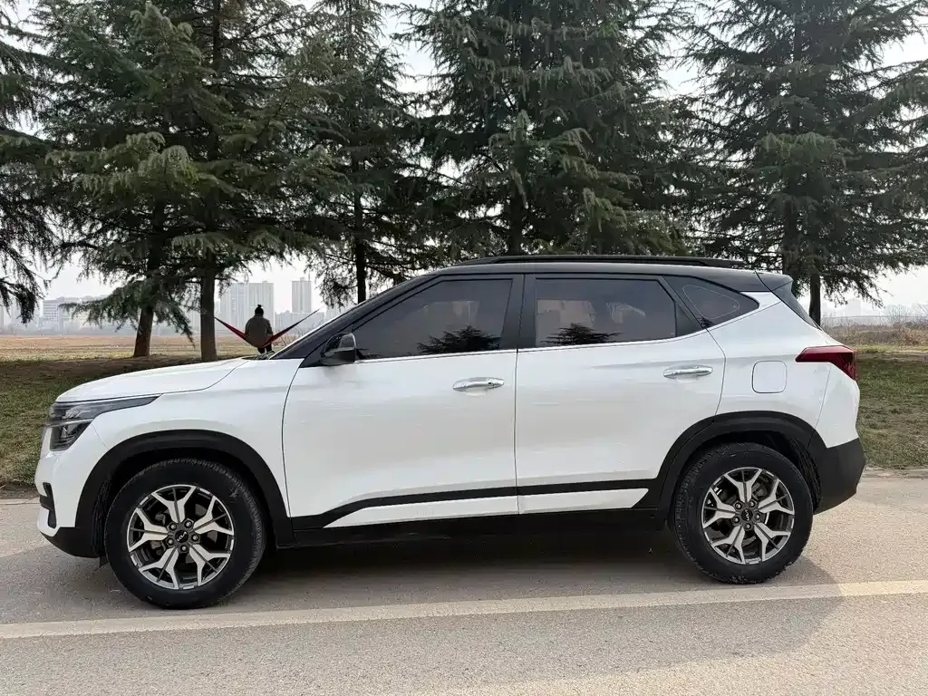 Kia KX3 — фото 9