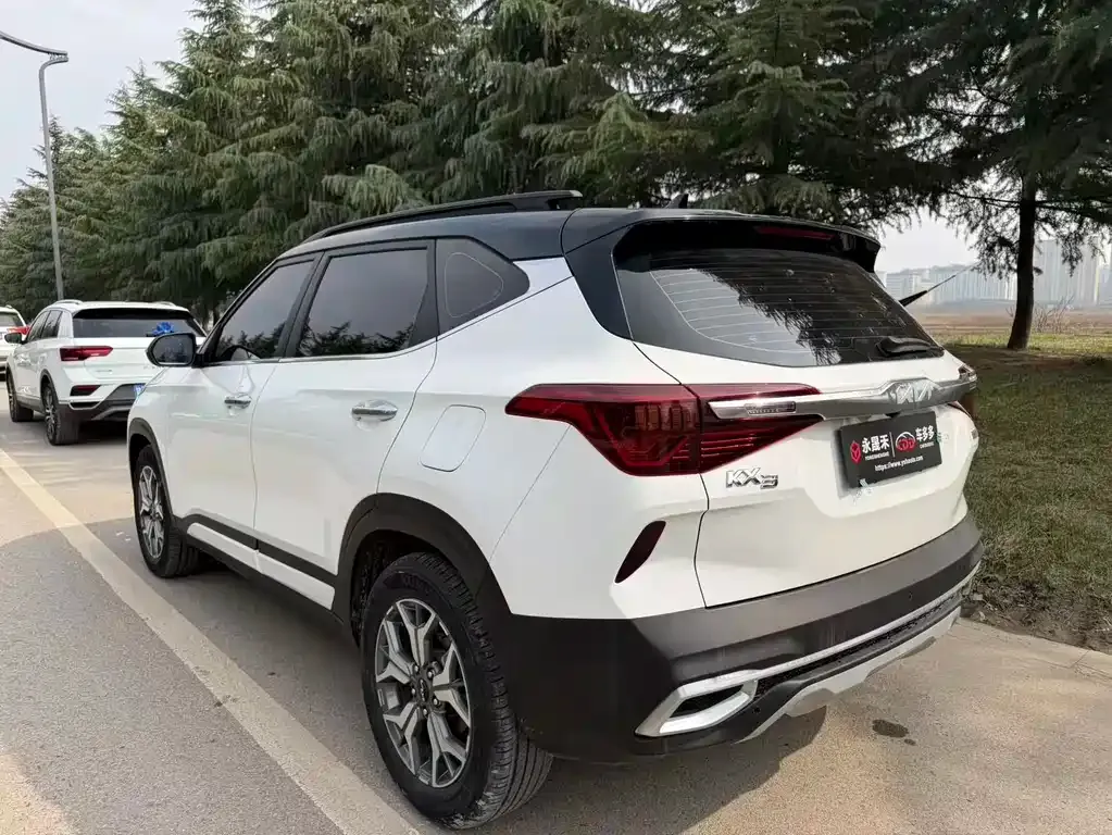 Kia KX3 — фото 4