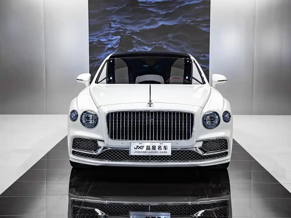 Bentley Flying Spur — фото 4