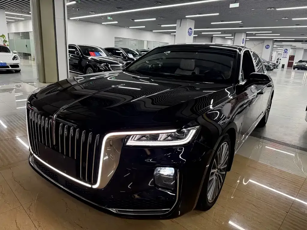 Hongqi H9 — фото 1