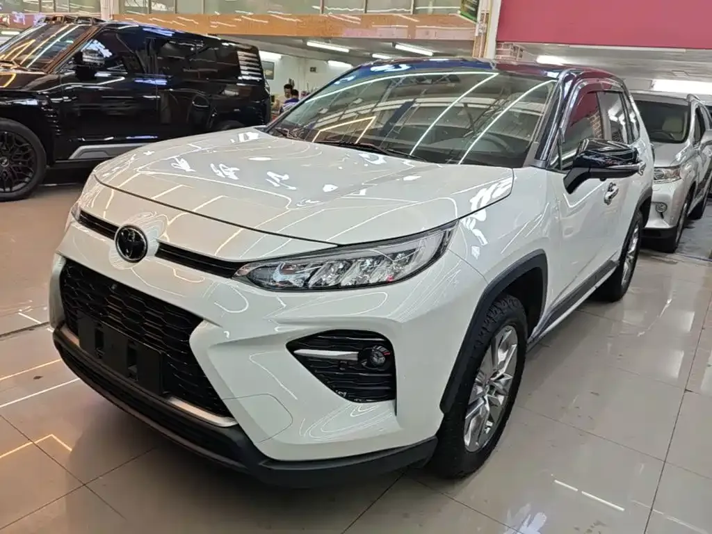 Toyota Wildlander — фото 1