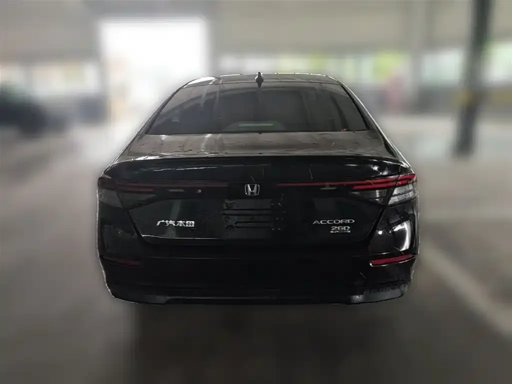 Honda Accord — фото 6