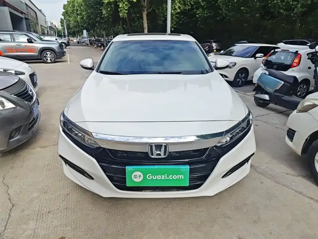 Honda Accord — фото 6