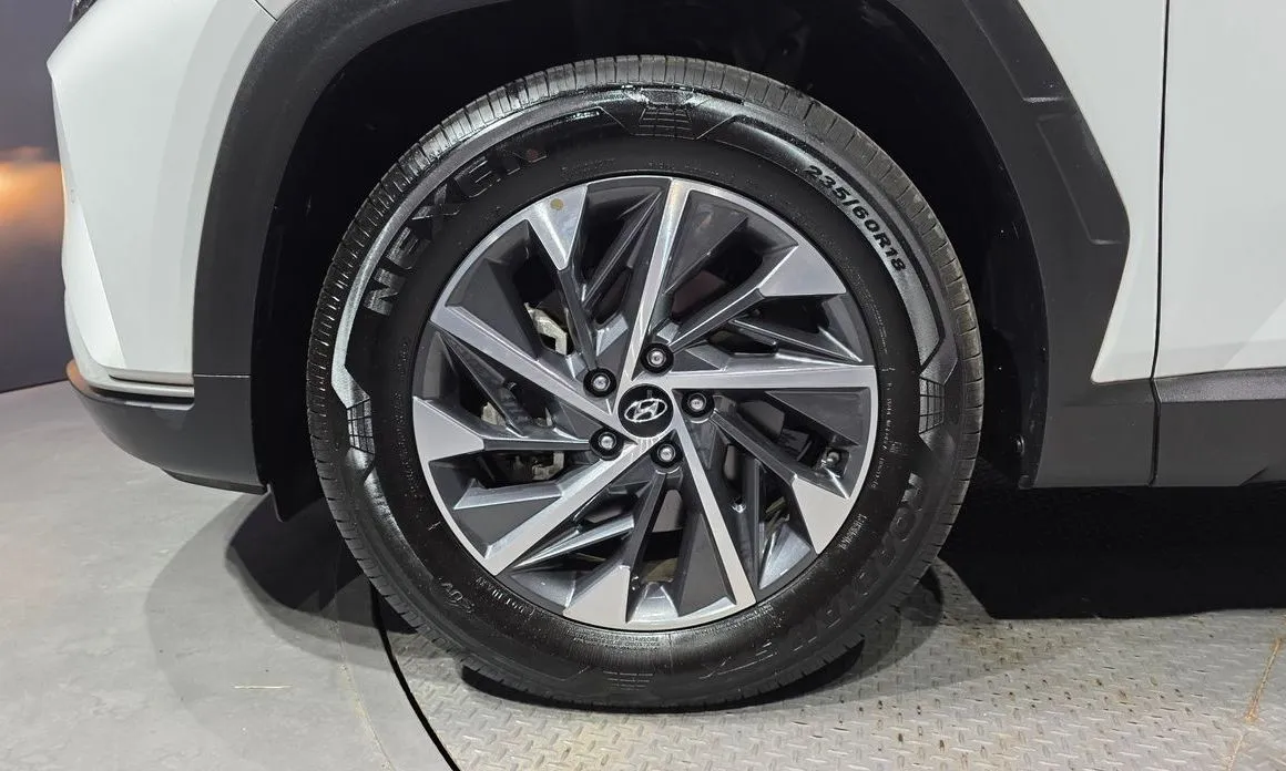 Hyundai Tucson — фото 8