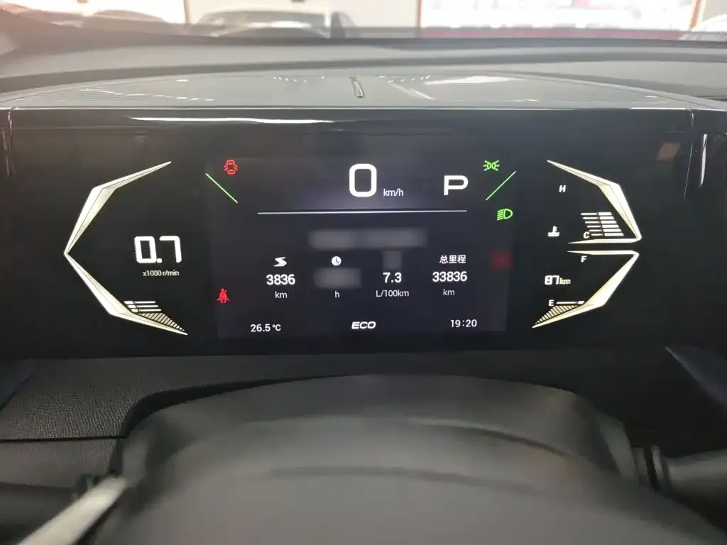 GAC Motor Trumpchi GS3 — фото 10