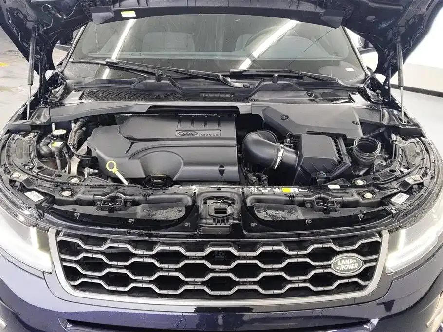 Land Rover Evoque — фото 8