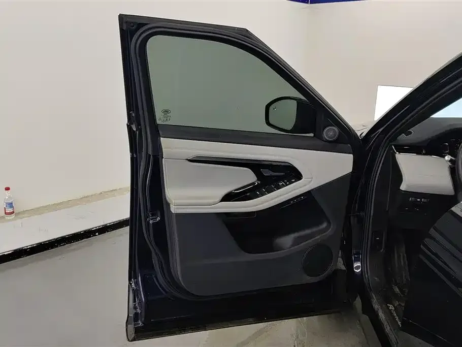 Land Rover Evoque — фото 2